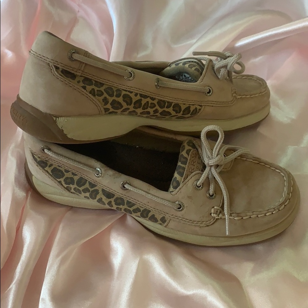 Women’s Sperry shoes